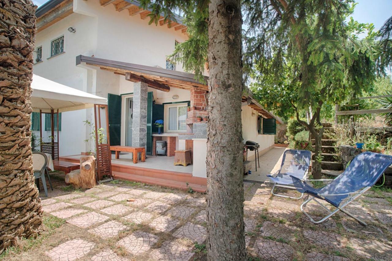 Casa Clo Villa Трекастани Екстериор снимка