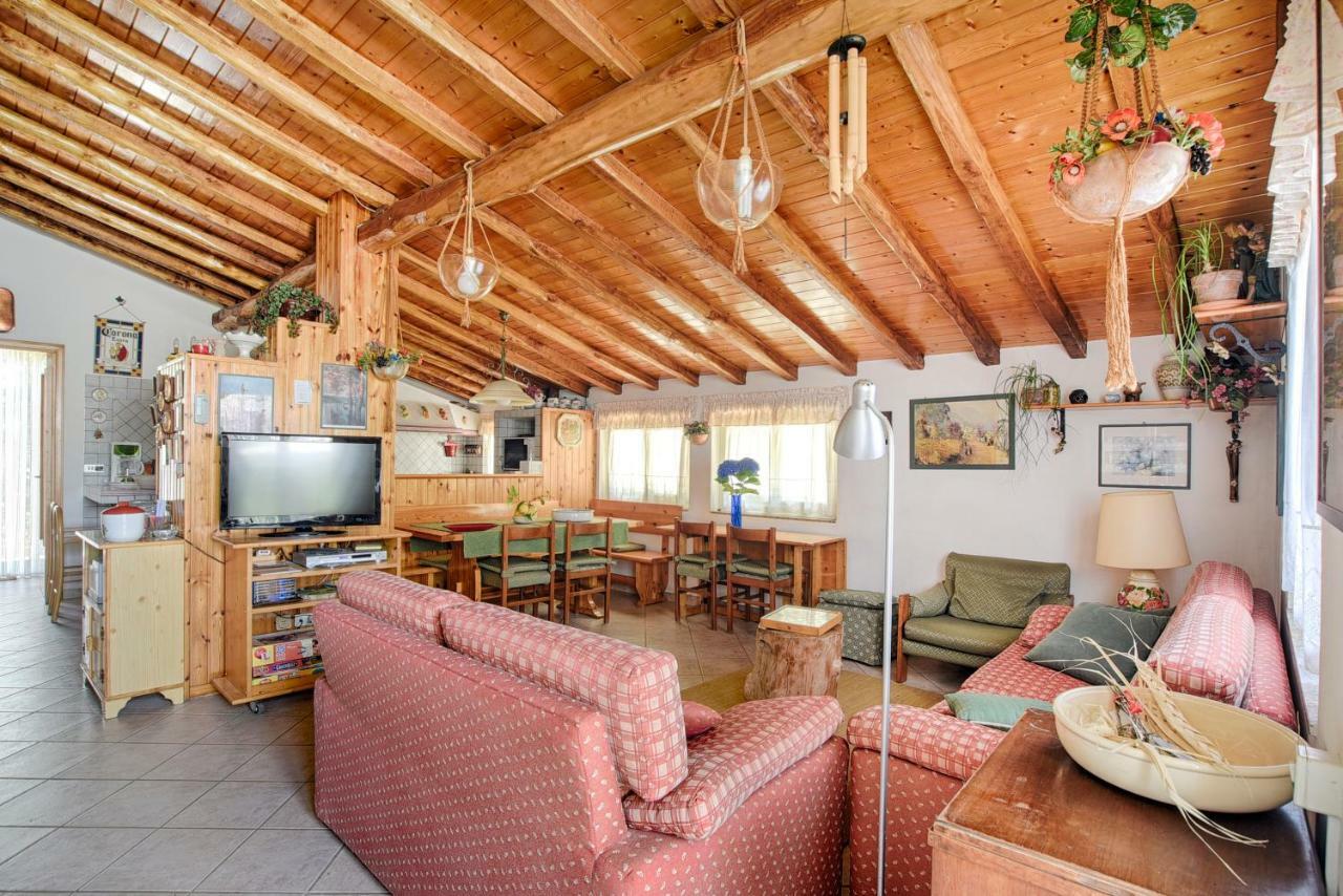 Casa Clo Villa Трекастани Екстериор снимка